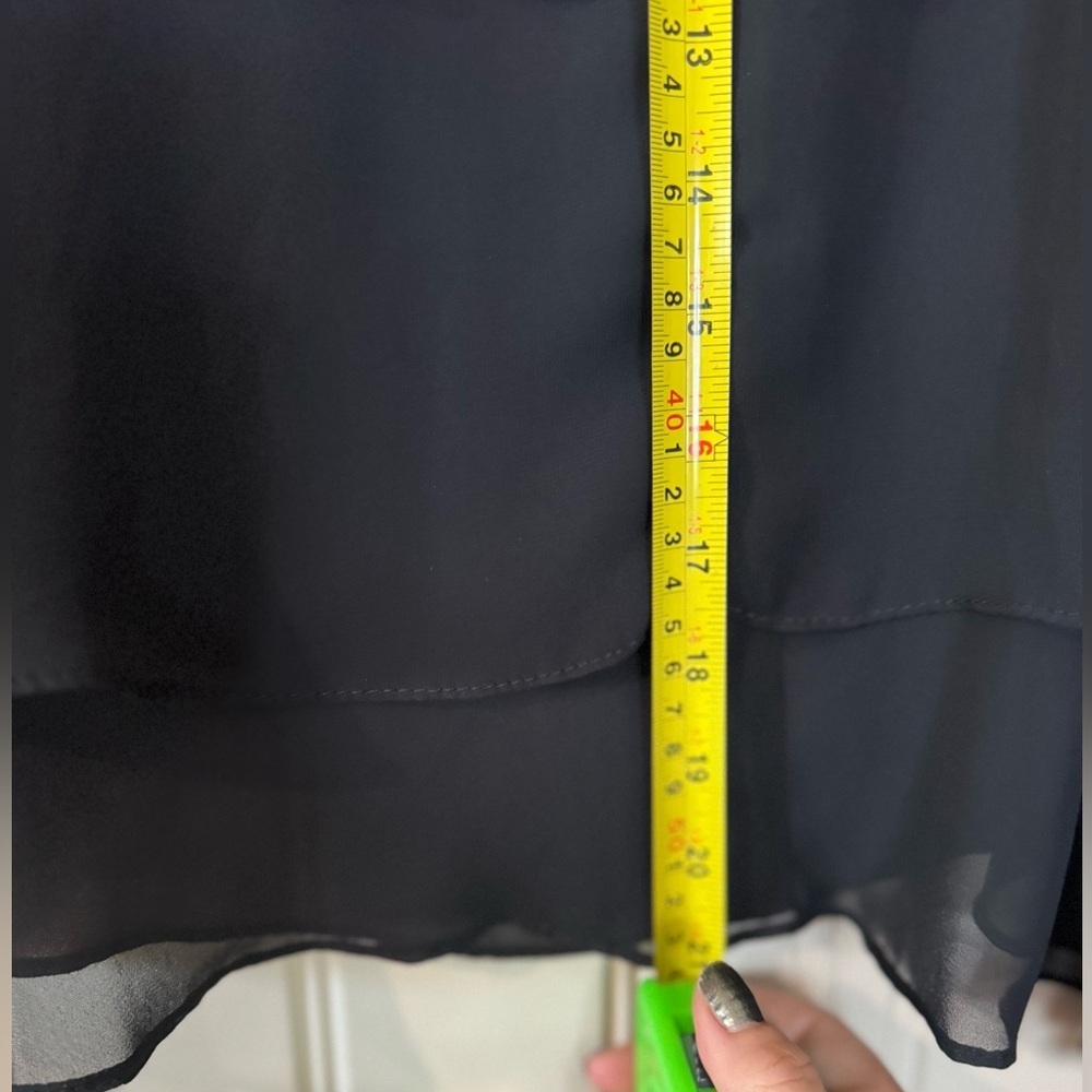 3/for $15 🍒 Elegant Black Tiered Ruffles, Layered Skirt (Women’s Size 10) - Picture 6 of 12